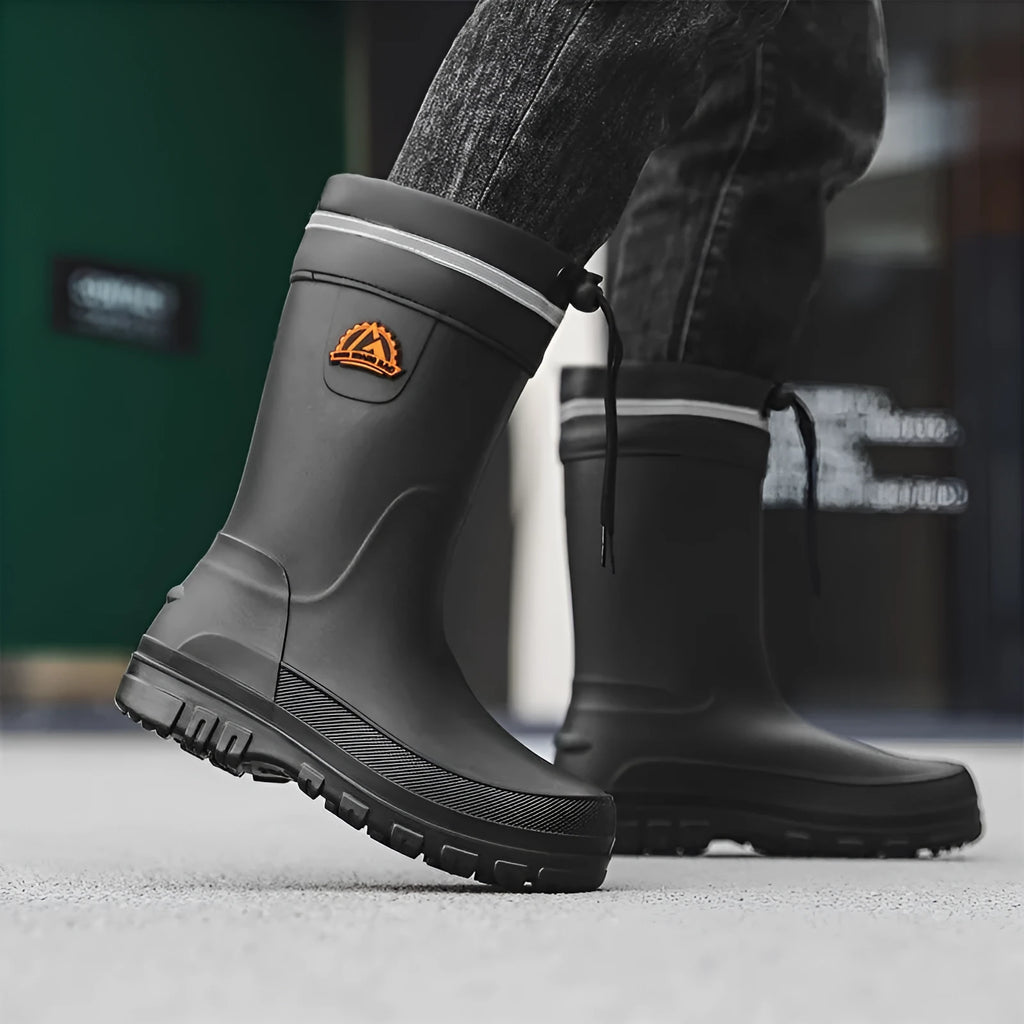 Men's outdoor non-slip PVC rain boots with flat heel, black drawstring style, sizes 39-47