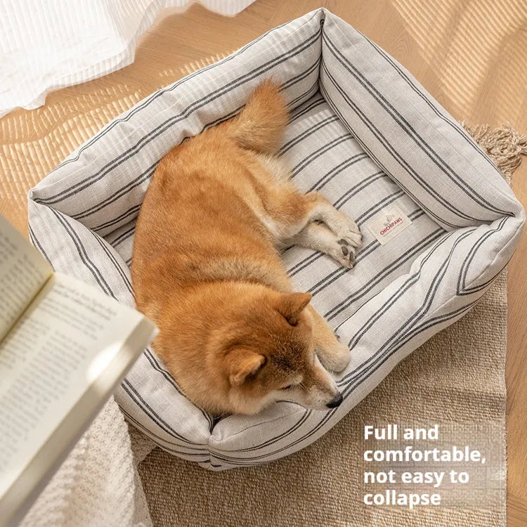 Classic Red dog kennel mat with cotton and linen cover and pp cotton filling, sizes M and L