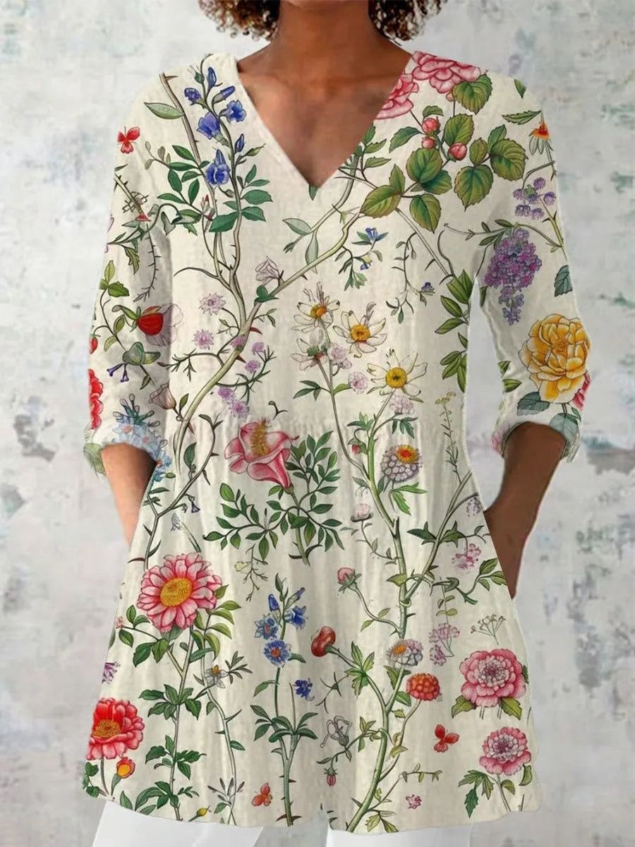 Women's retro slim fit long-sleeved top with a digital print pattern in a colour style variant.