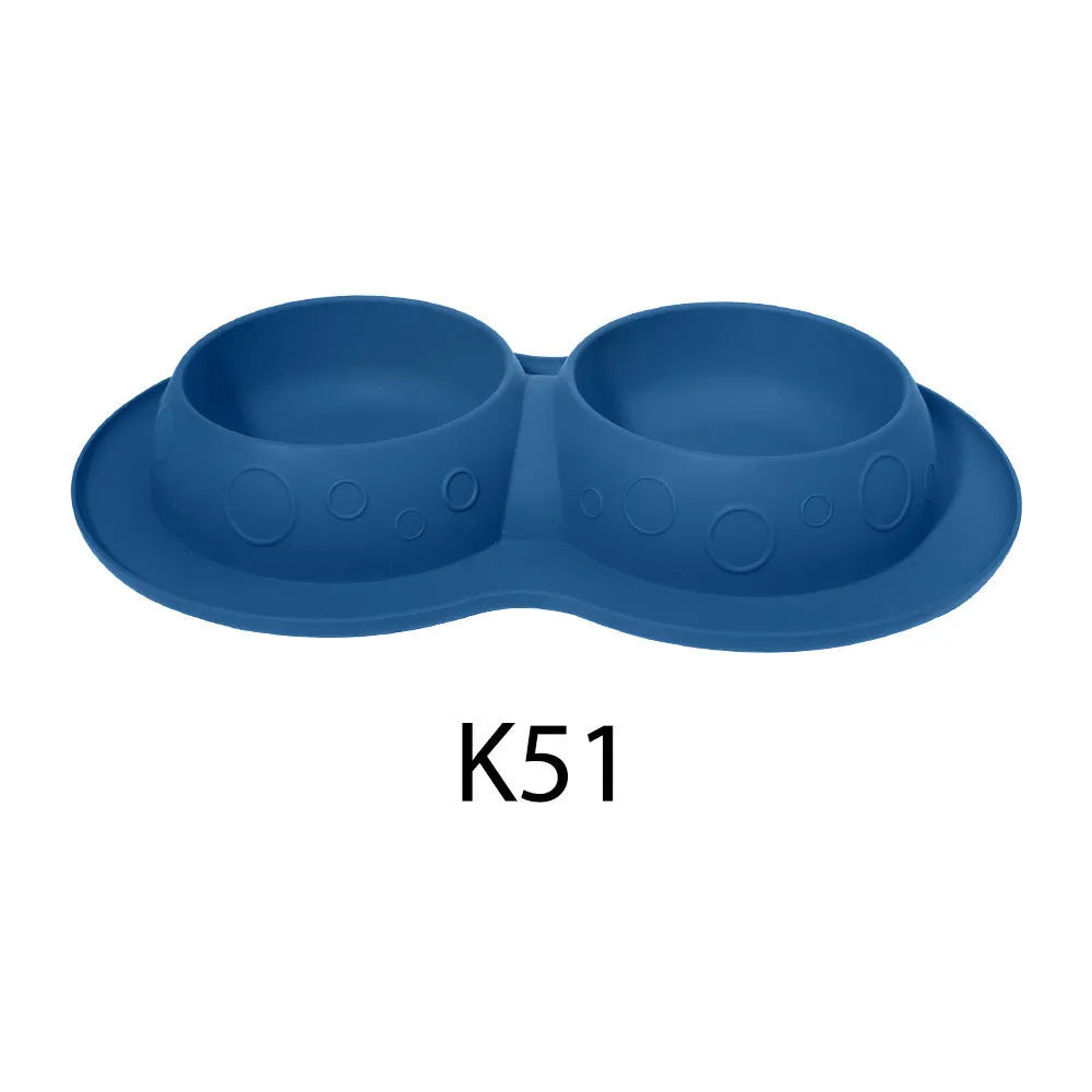 Silicone non slip pet feeding mat in blue or yellow, waterproof 2 in 1 pad for dog and cat bowls