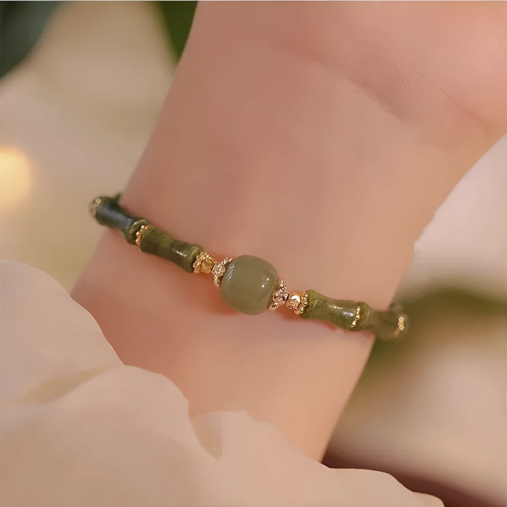 Hetian jade women's bracelet with geometric design and Yuan dynasty smoked style