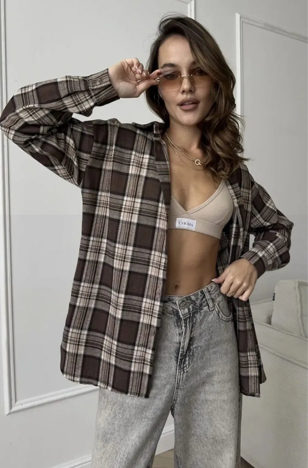 Women's dark brown striped cotton shirt with retro styling and regular sleeves