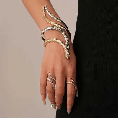Exaggerated twisted winding simulated snake ring and bracelet set in gold or silver electroplated metal