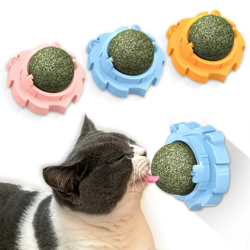 Lion catnip molar pet toy with sticky paste in orange colour, 15cm diameter, PP material