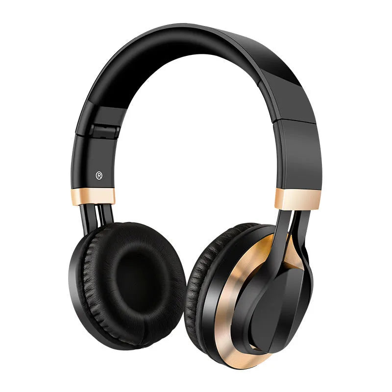 Wired head-mounted karaoke headphones with microphone in black colour option