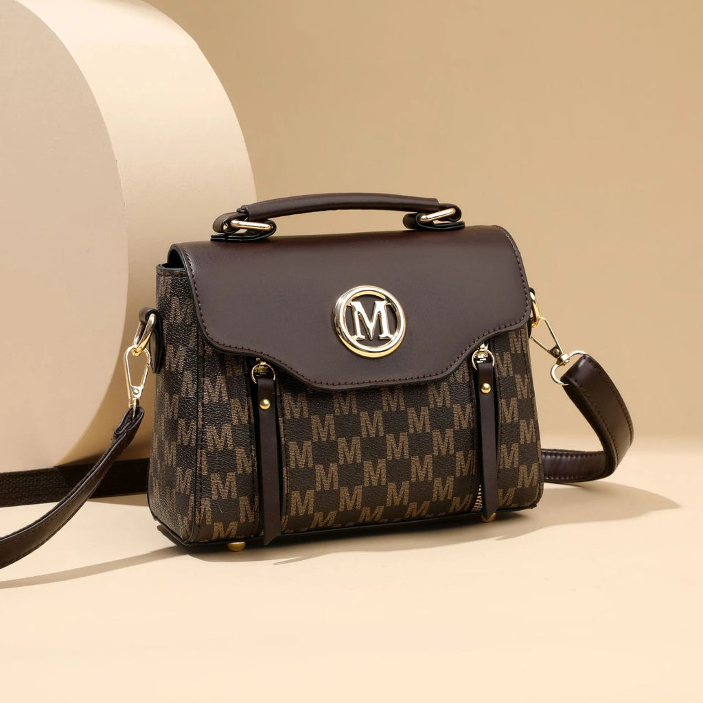 Women's Classic Retro Crossbody Shoulder Handbag in PU Material with Sewing Thread Detailing, Available in Black, Brown, White, Featuring Three-Dimensional Outer Pocket and Sandwich Zipper Internal Compartment, Ideal for Everyday Use or Vintage Styling
