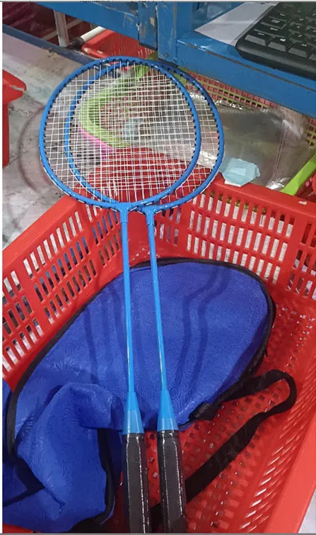 Alloy ultra-light badminton racket in blue and red colours with split design