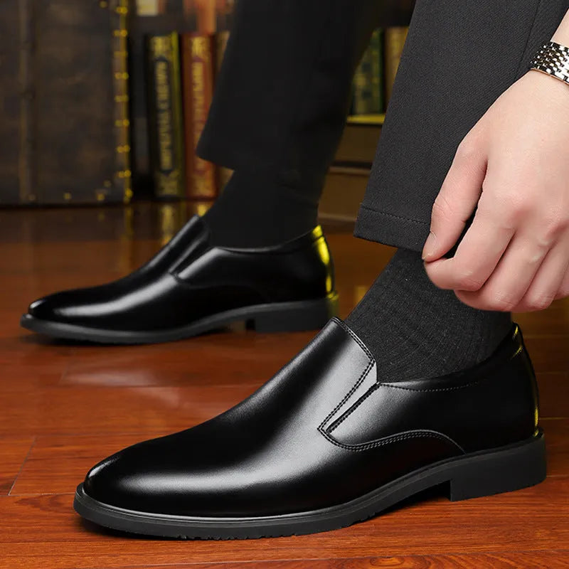 Men's black breathable leather slip-on business casual shoes with rubber sole