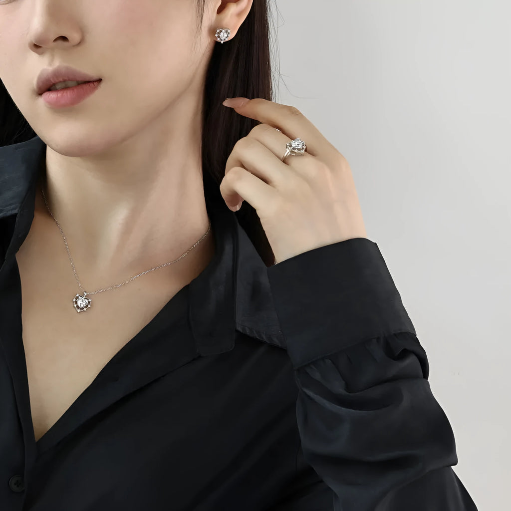 925 silver hollowed heart necklace and ear stud set with platinum pink or white diamond finish