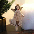 Hand-carved wooden door plate pendant with painted decoration in American country style