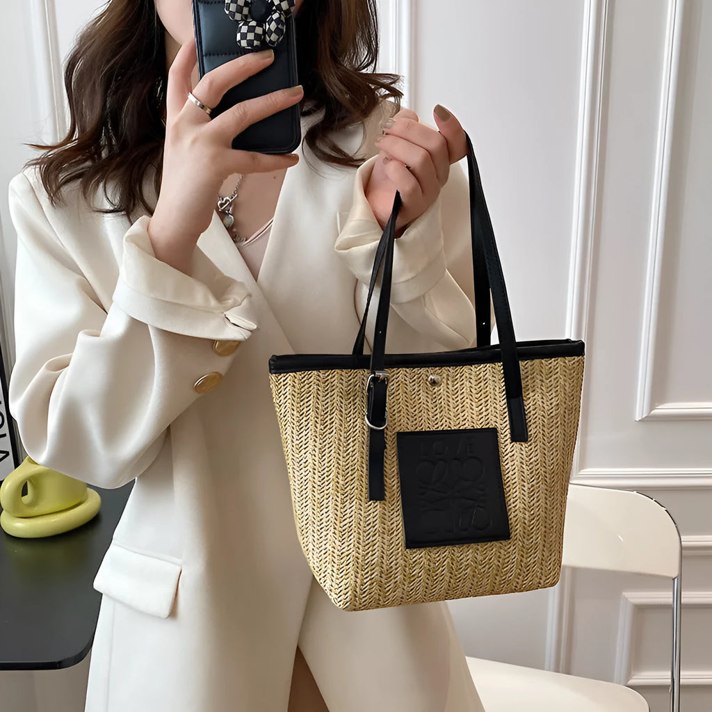 Straw woven women's shoulder bag in European retro style with large capacity
