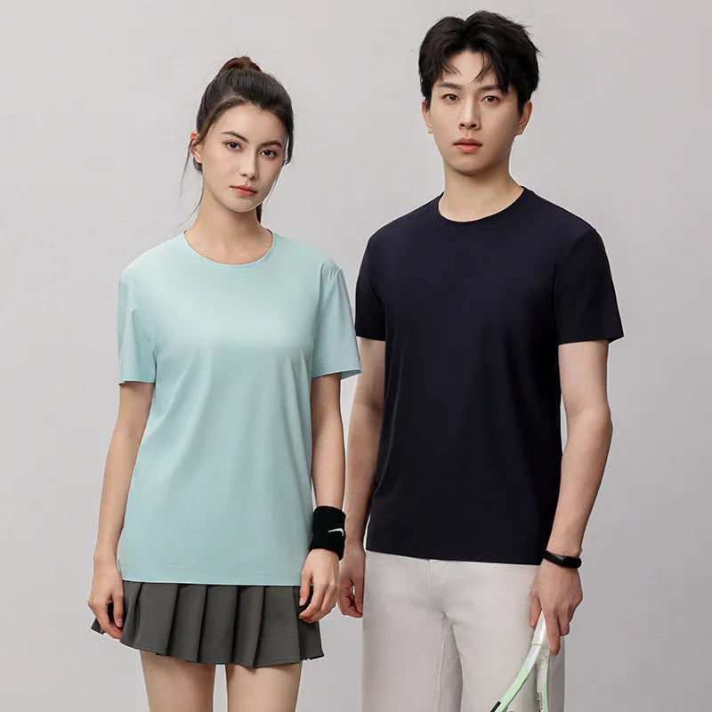 Ice silk quick-drying antibacterial anti-UV solid colour short sleeve T-shirt for teenagers in sky blue