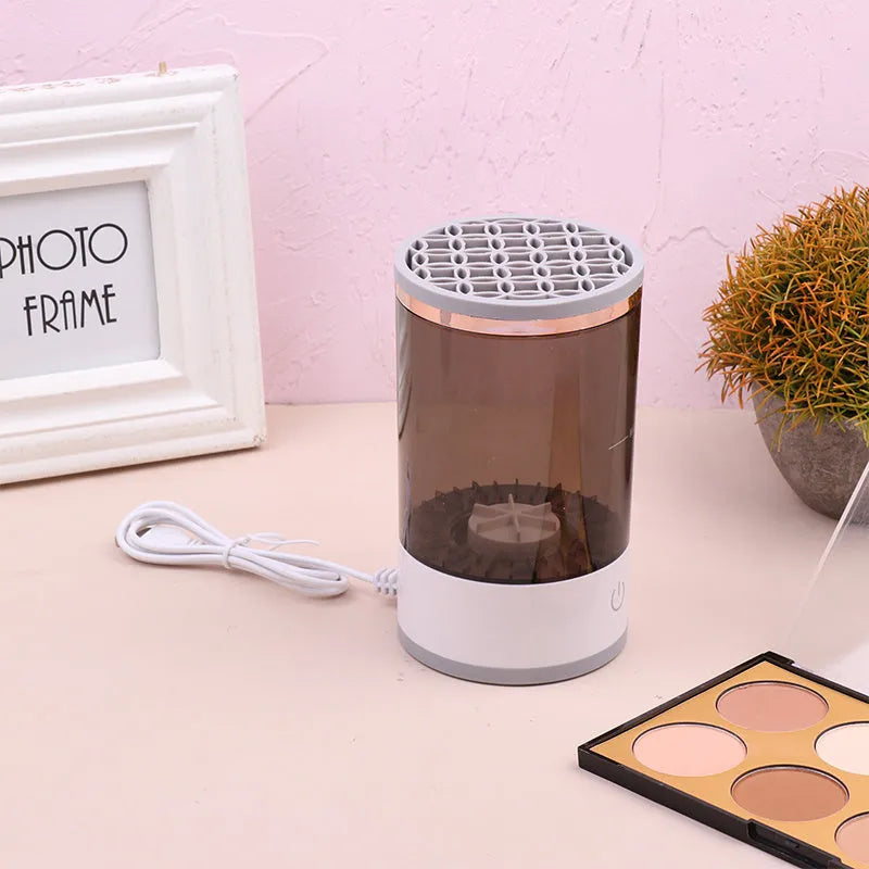 Electric makeup brush cleaner in grey and white, 17x9x9 cm, with USB charger and brush