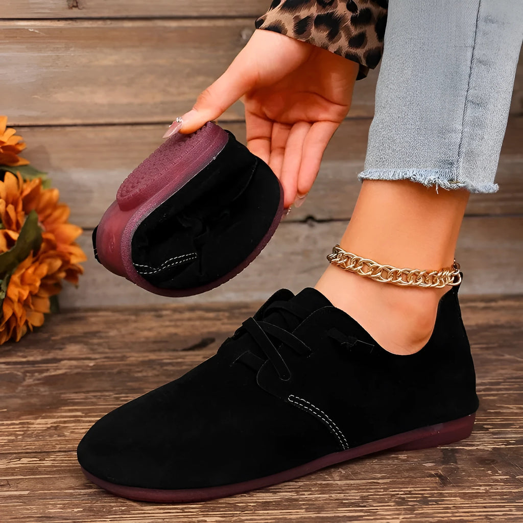Women's retro flannel casual pumps in brown with corduroy upper, flat heel, and front lace-up