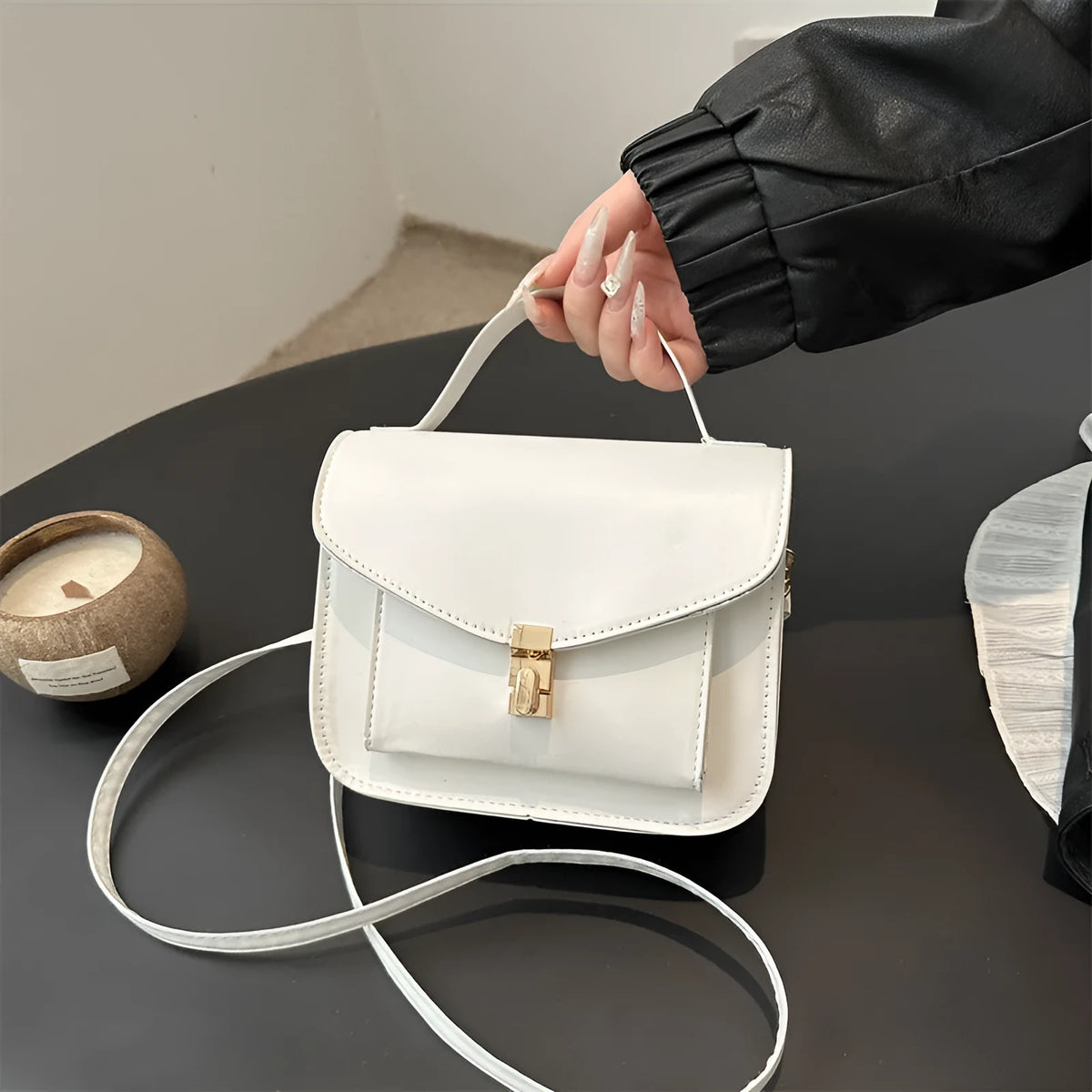 Retro shoulder messenger bag in horizontal square design with document compartment