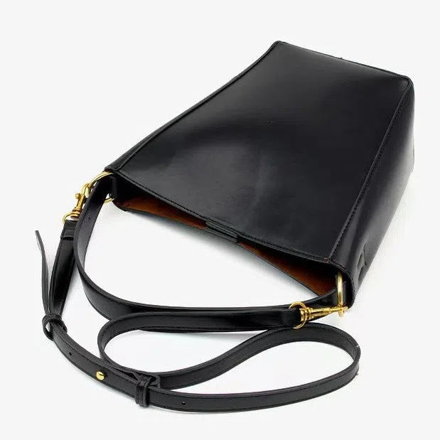 New Springsummer urban minimalist crossbody shoulder bag bucket style in black PU with front pocket