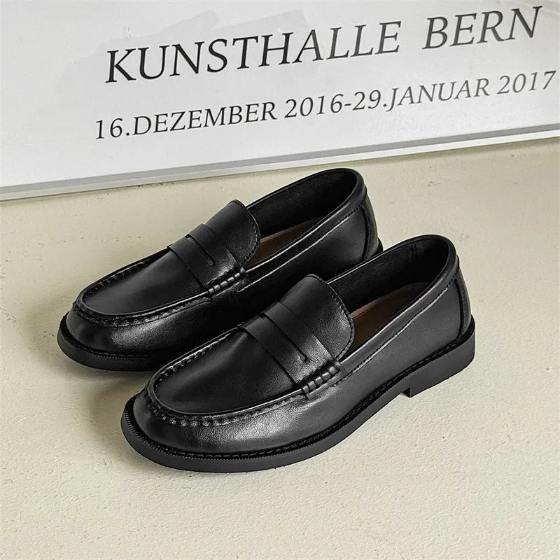 Men's slip-on casual shoe in microfiber with rubber sole, shown in apricot colour.