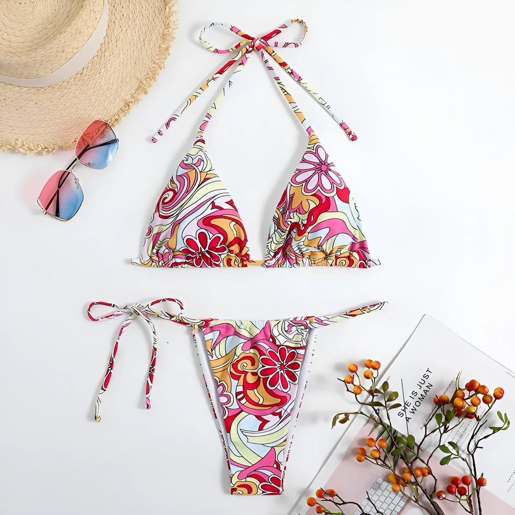 Women's triangle print halterneck bikini set with separate top and bottom pieces