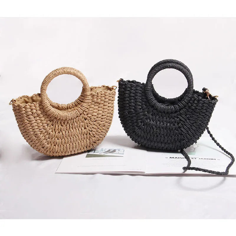 Seaside vacation beach mini straw bag in white with woven texture and open pocket design