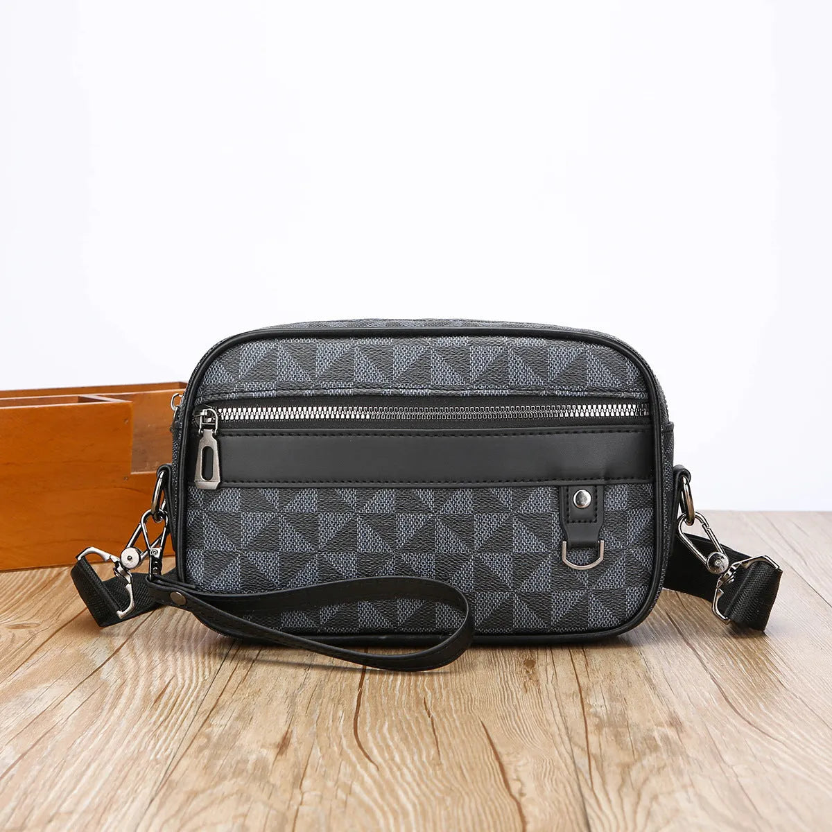 Geometric pattern men's messenger bag in PU material with shoulder strap and handheld option