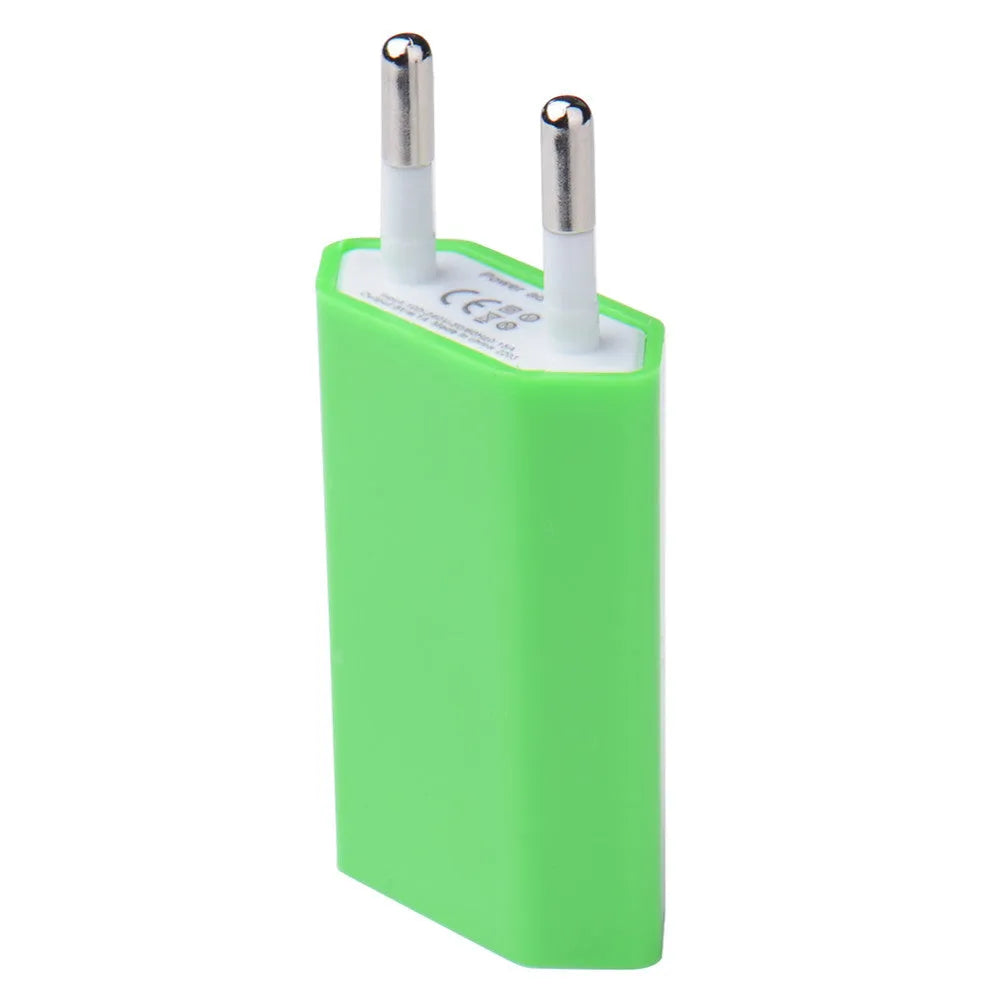 With Core brand European standard single port USB mobile phone charger flat plug white colour