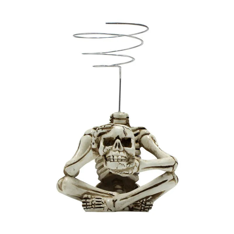 Gothic skull resin tillandsia bracket with iron stand for soilless air plant display