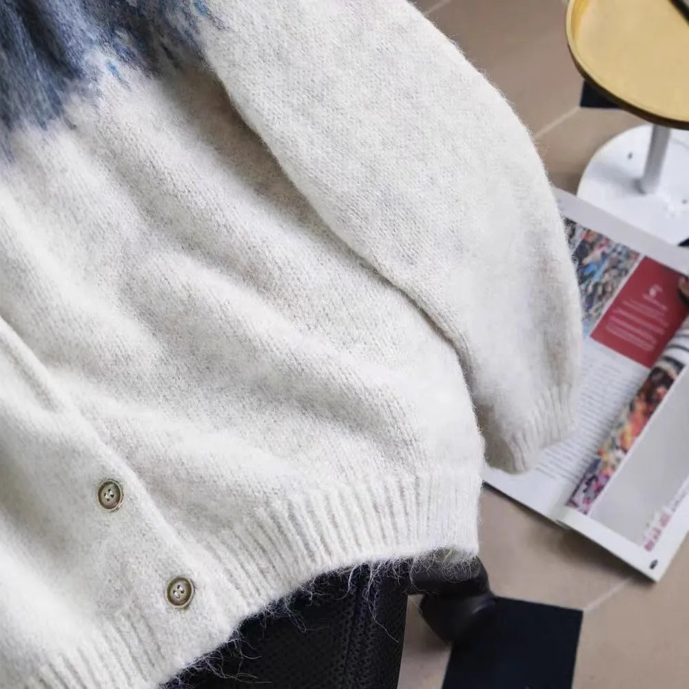 Women's loose-fit jacquard knit sweater coat with contrasting colours in milky white.