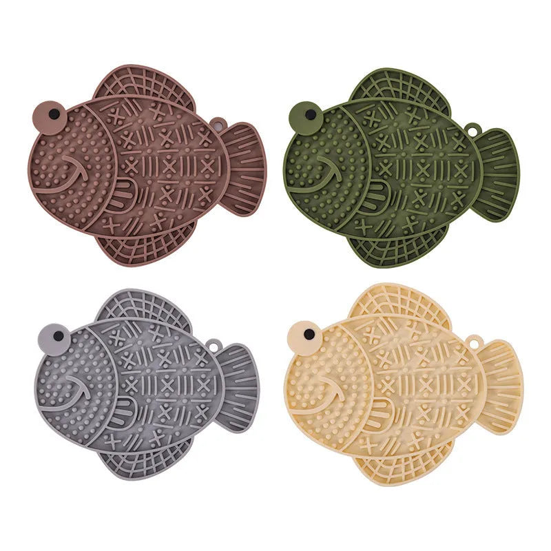 Silicone cat licking pad 17.5 x 15cm in pink, blue, light green, apricot, gray, brown, and green
