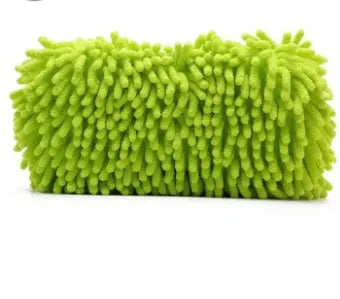 Silvery green chenille car wash sponge with spiral wool texture measuring 14 by 25 centimetres