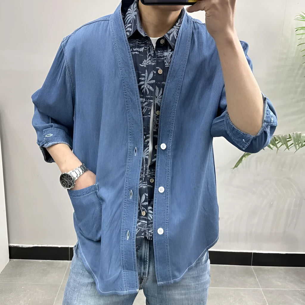 Men's loose V-neck denim coat with three-quarter sleeves in dark blue polyester