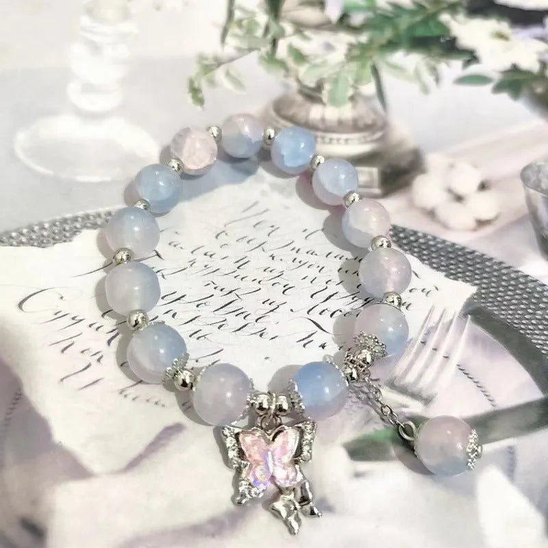 Chinese style glass bamboo leaf bracelet for women with manual craft details.