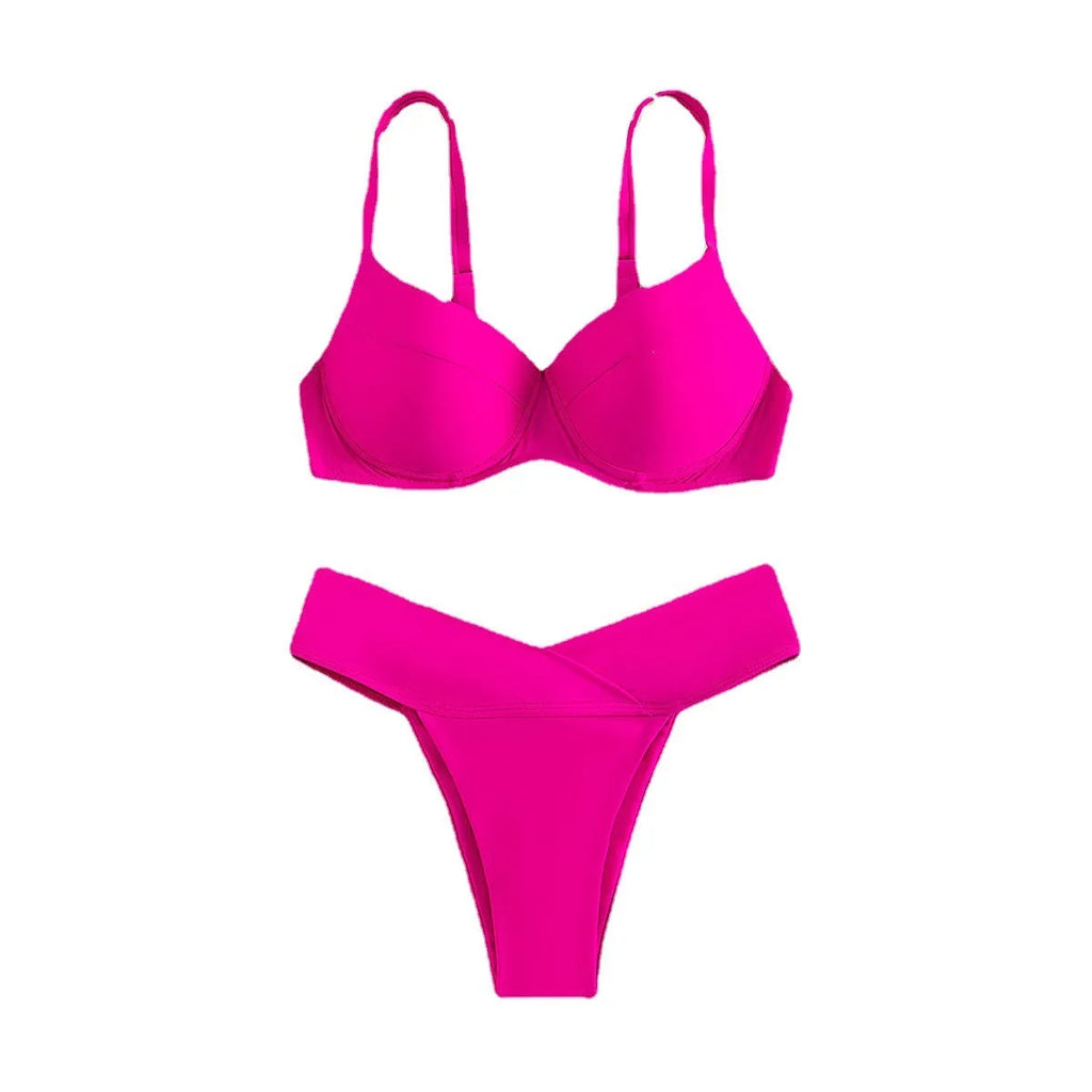 Women's solid colour bikini swimsuit with sleeveless top and briefs bottoms