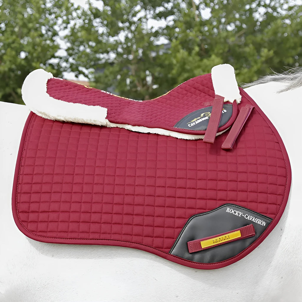 Riding saddle pad for waist protection in equestrian and cycling sports