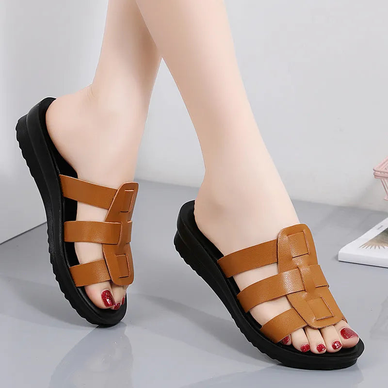 Women's flat-bottom slippers in beige, black, or brown with soft sole and PU construction