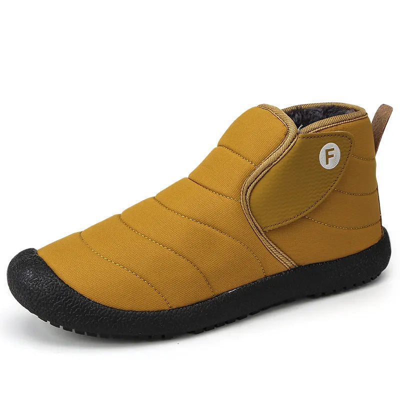Men's waterproof cotton snow boots with non-slip rubber soles and artificial plush lining