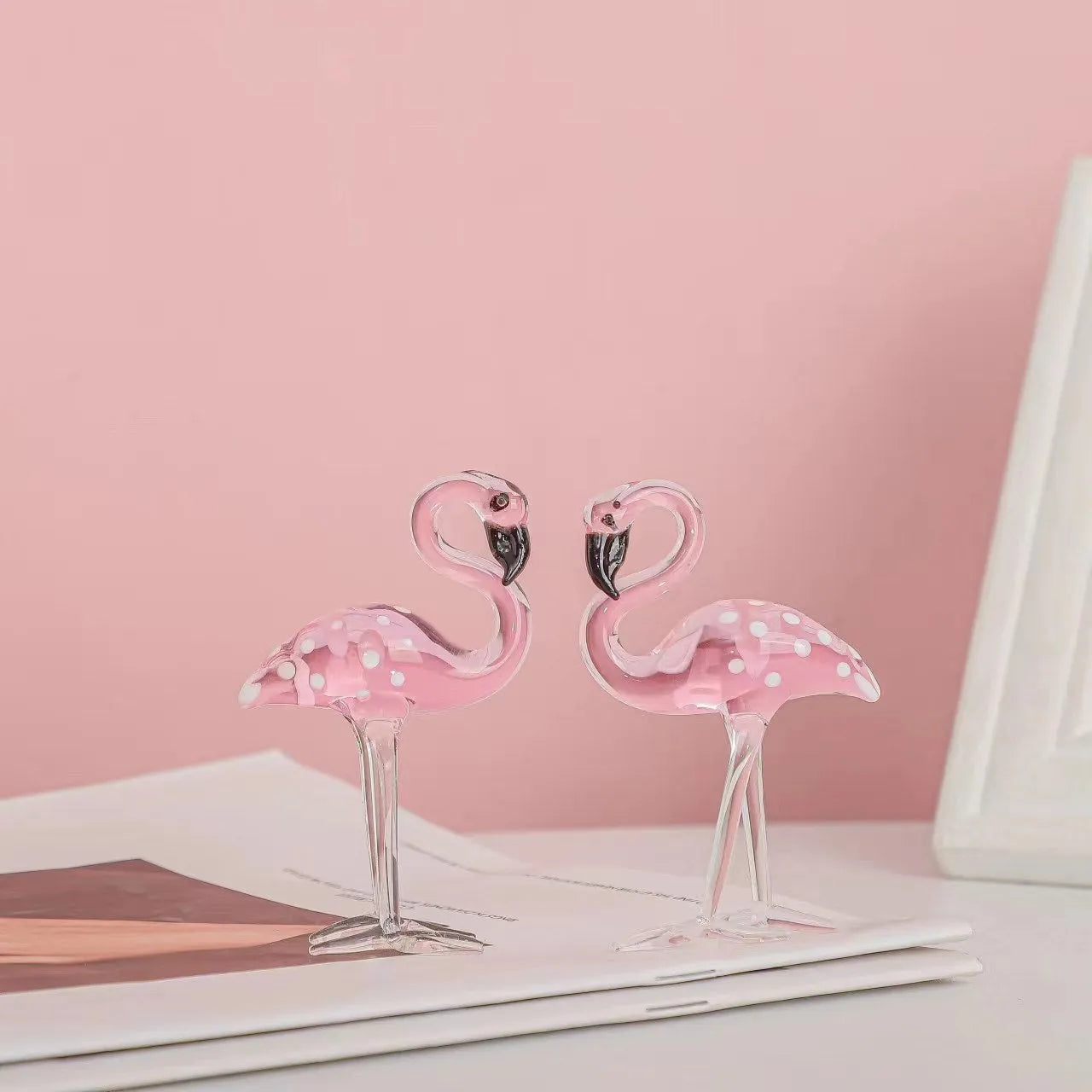 Pink flamingo crystal decorative ornament for home hall table display in modern simple style