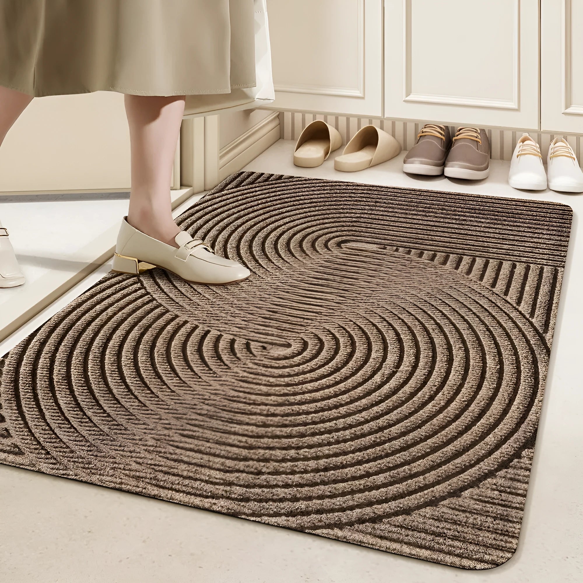 Alien-shaped silk ring entrance mat with cartoon anime pattern in blue colour