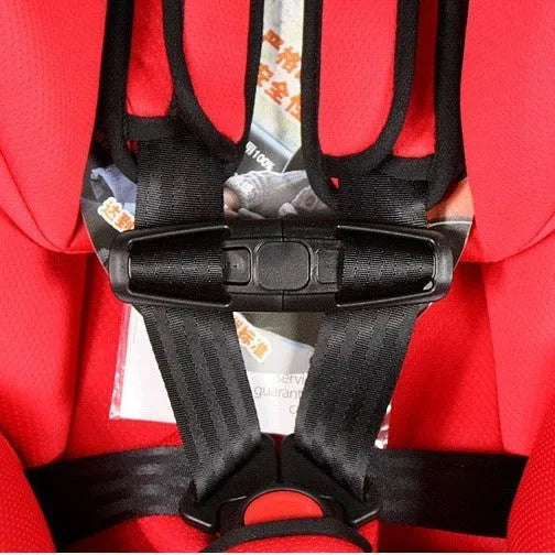 Black nylon child safety seat belt clip for five-point harness systems measuring 14.5cm