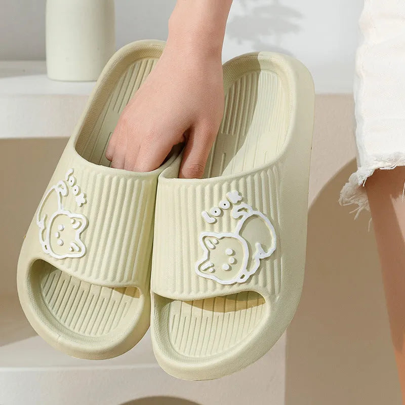Women's cat print platform slippers in green, with a thick non-slip EVA sole for indoor and outdoor use.