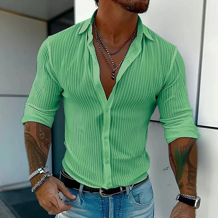 Men's striped British style cardigan with long sleeves in a loose fit.