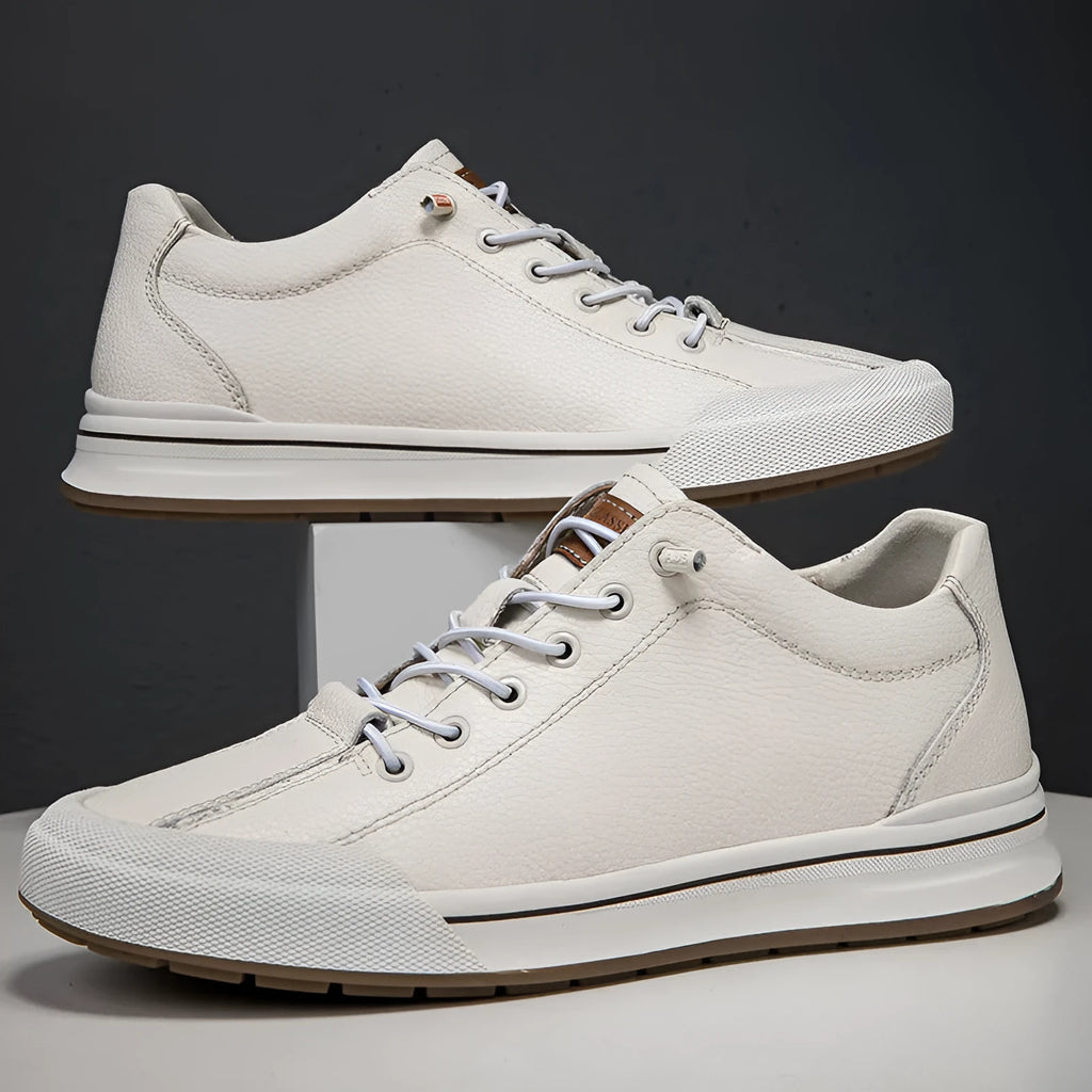 Men's white and black leather lace-up casual trainers with round toe and flat heel