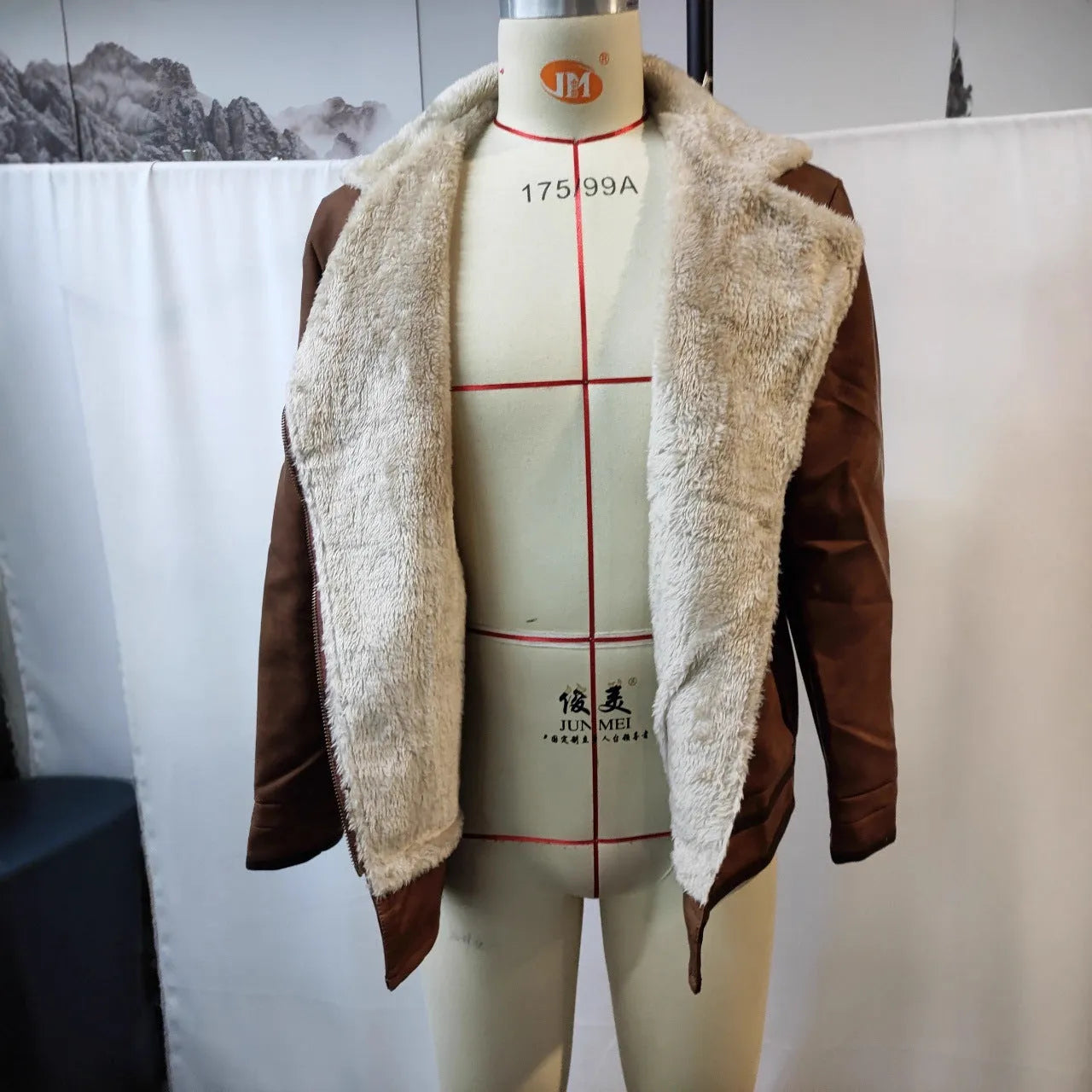 Men's retro brown suede casual jacket with flap pockets, loose fit, mid-length, long sleeves, no hood, solid colour