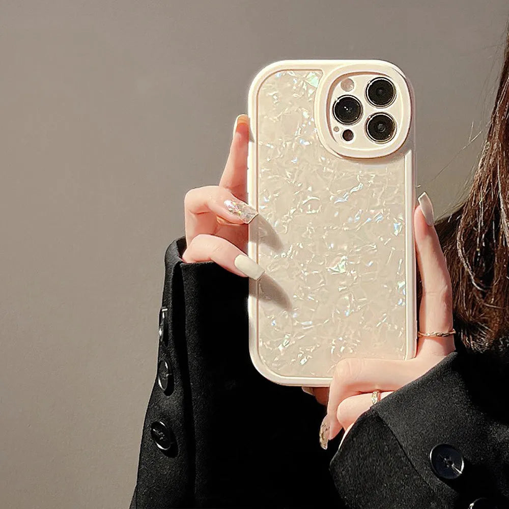 Ins Dream Shell Pattern TPU PC back cover phone case for Apple iPhone 16 series in milky white