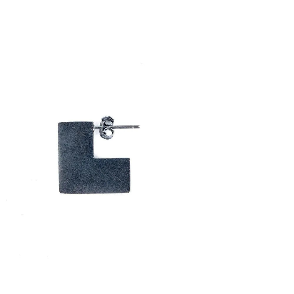 Oxidized black geometry square sterling silver earrings measuring 16mm