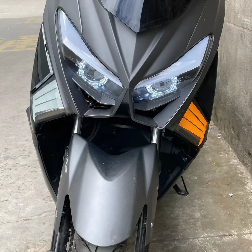 Yellow LED cornering lamp pair for Tianying TS150 motorcycle indicator retrofit.