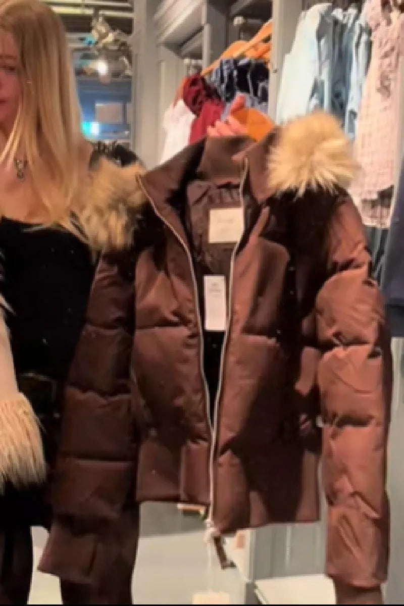 Casual style thermal cotton-padded coat with fur collar, zipped front, loose fit, available in black, brown, pink, white
