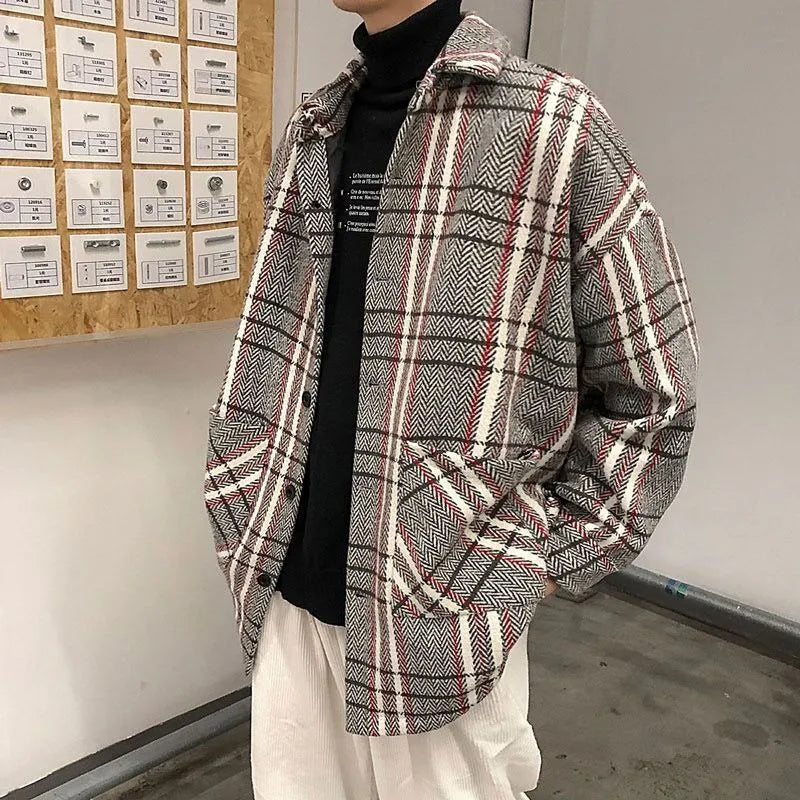 Men's loose fit colour block jacket with top stitching pockets in black and white