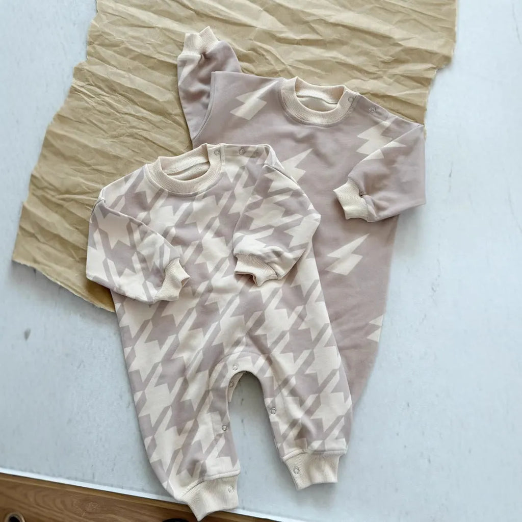 Baby cotton crawler suit long sleeve short climb style in light brown grid neutral design spring autumn