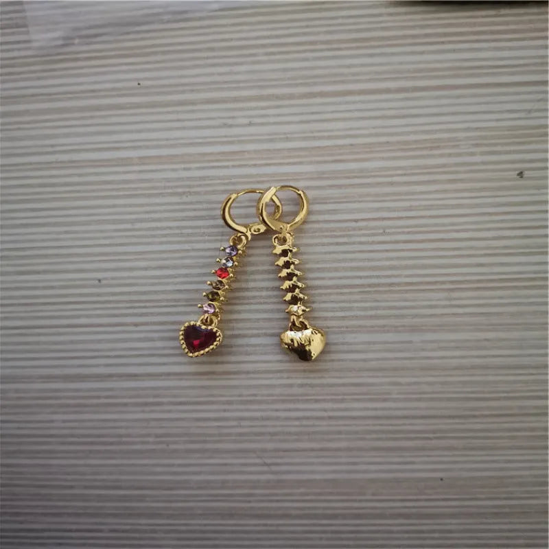 Women's heart-shaped fashion earrings in gold and silver colour options with electroplated alloy construction