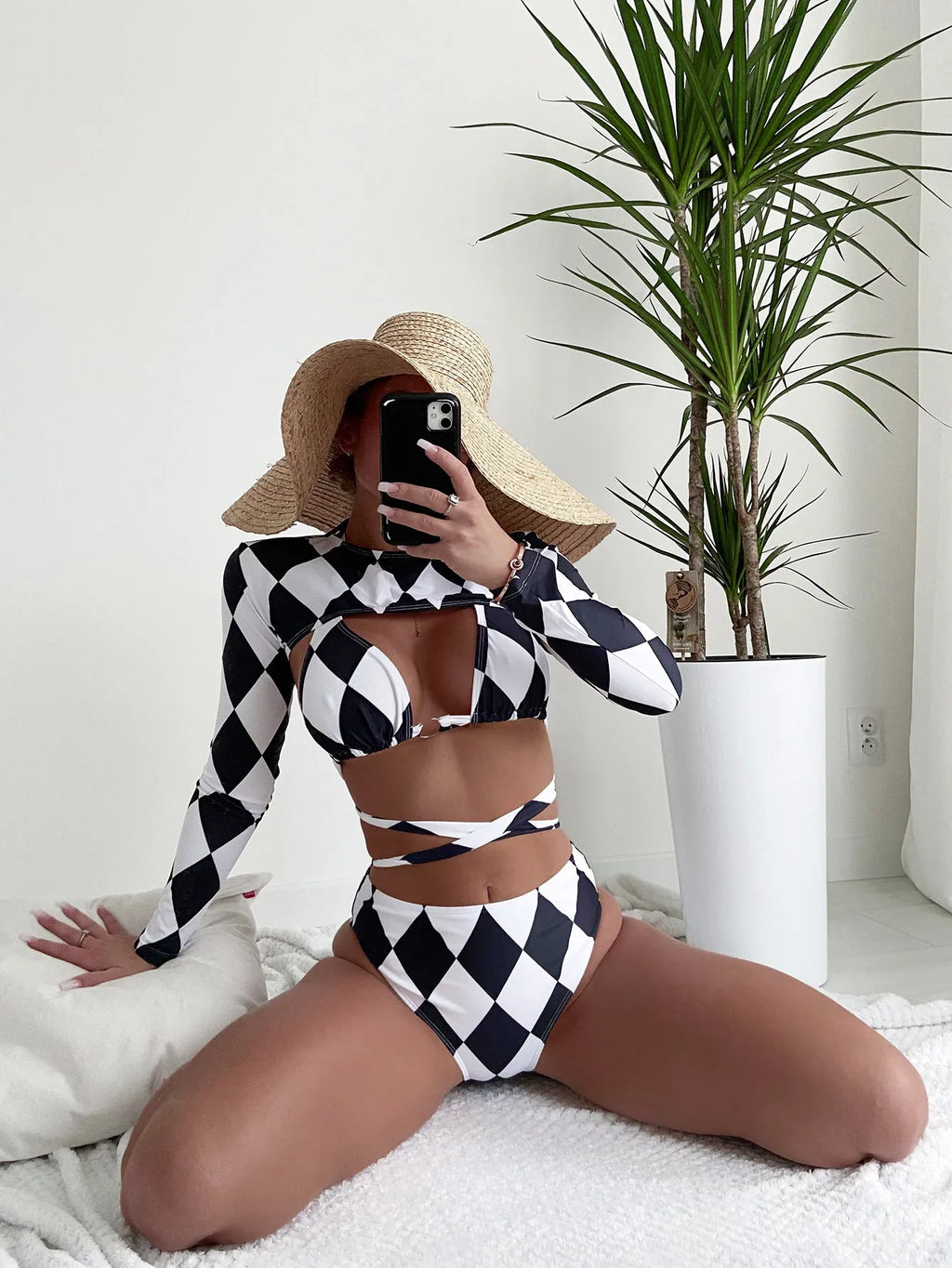 Ladies plaid pattern long sleeve bikini three-piece swimsuit set
